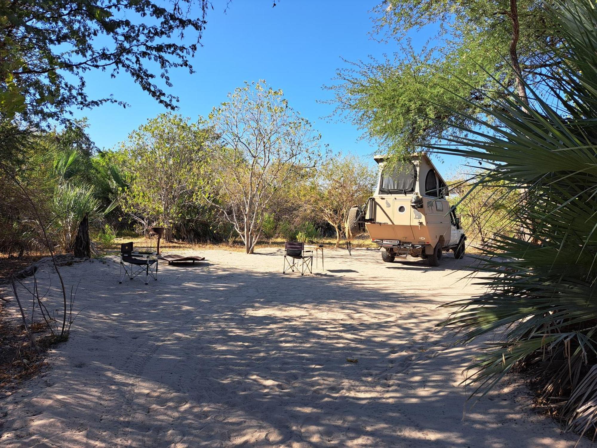 Semowi Lodge And Campsites Mirapene Ruang foto