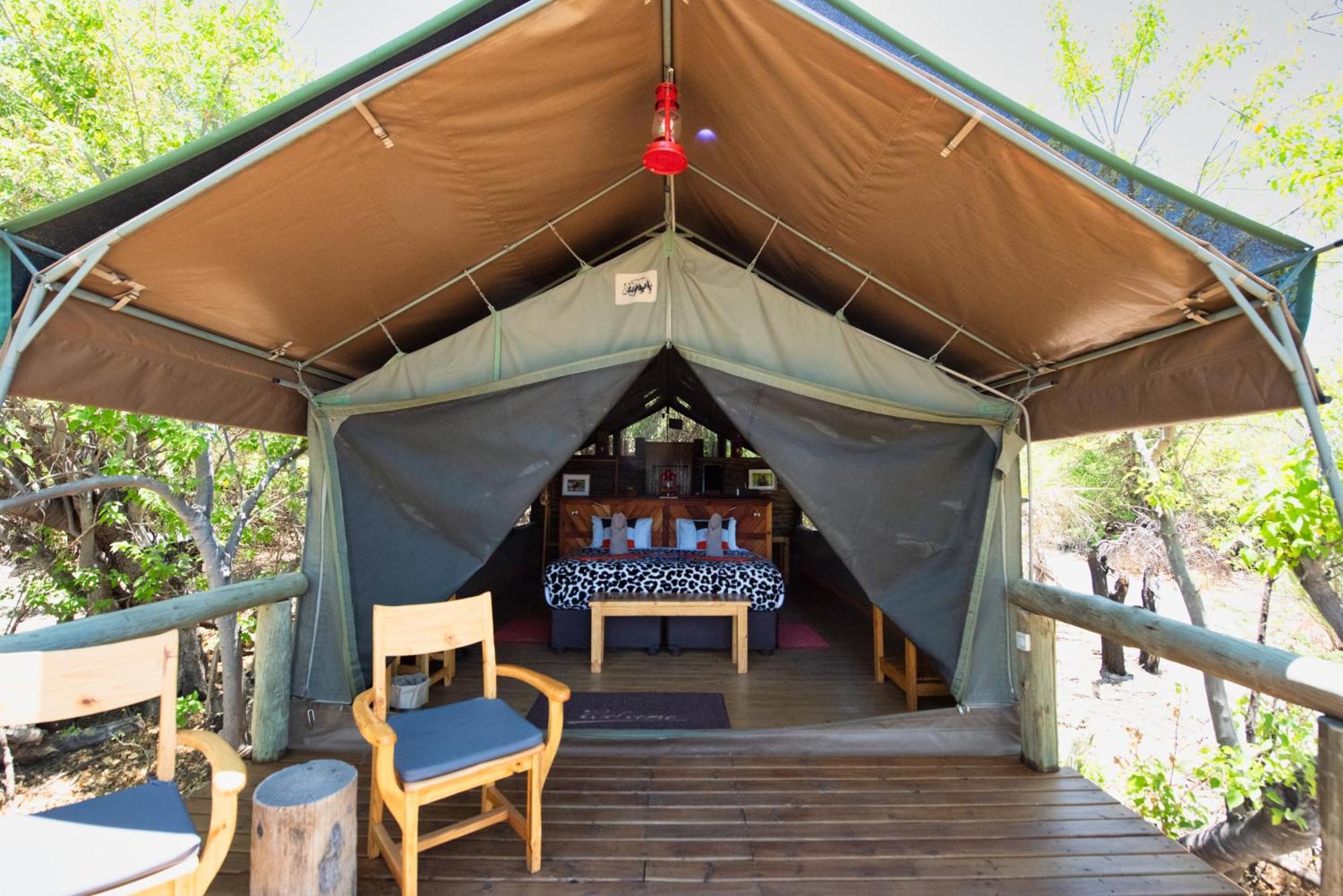 Semowi Lodge And Campsites Mirapene Bagian luar foto