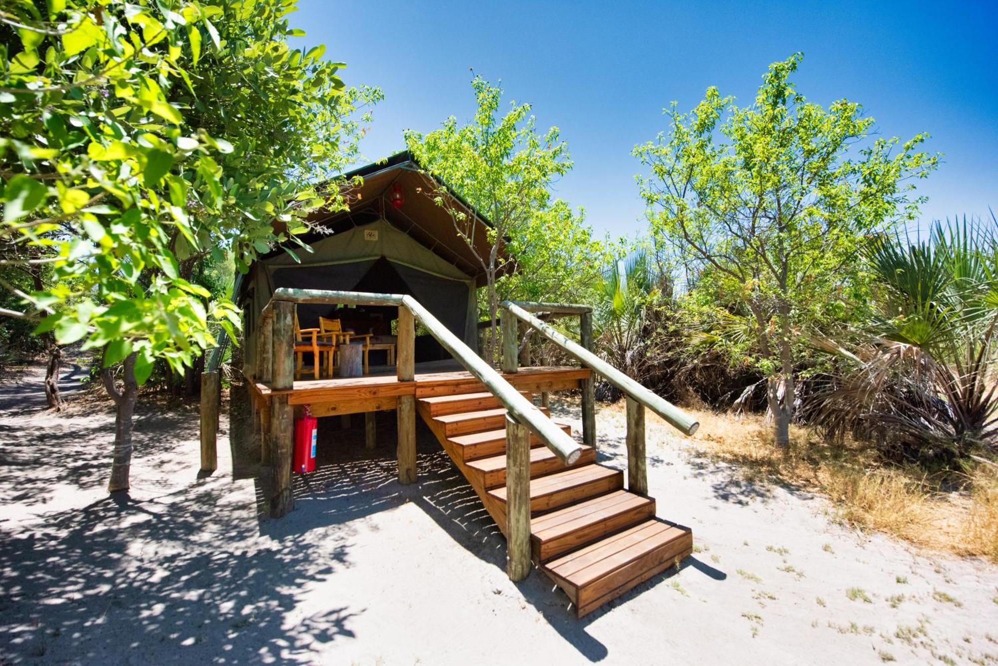 Semowi Lodge And Campsites Mirapene Ruang foto