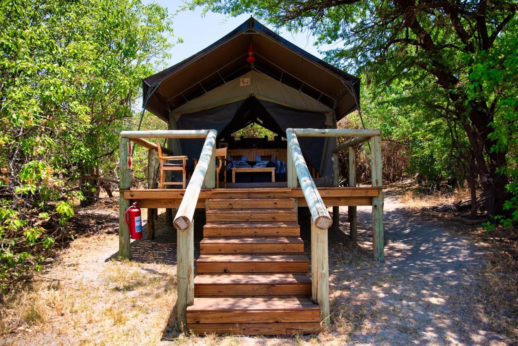 Semowi Lodge And Campsites Mirapene Ruang foto