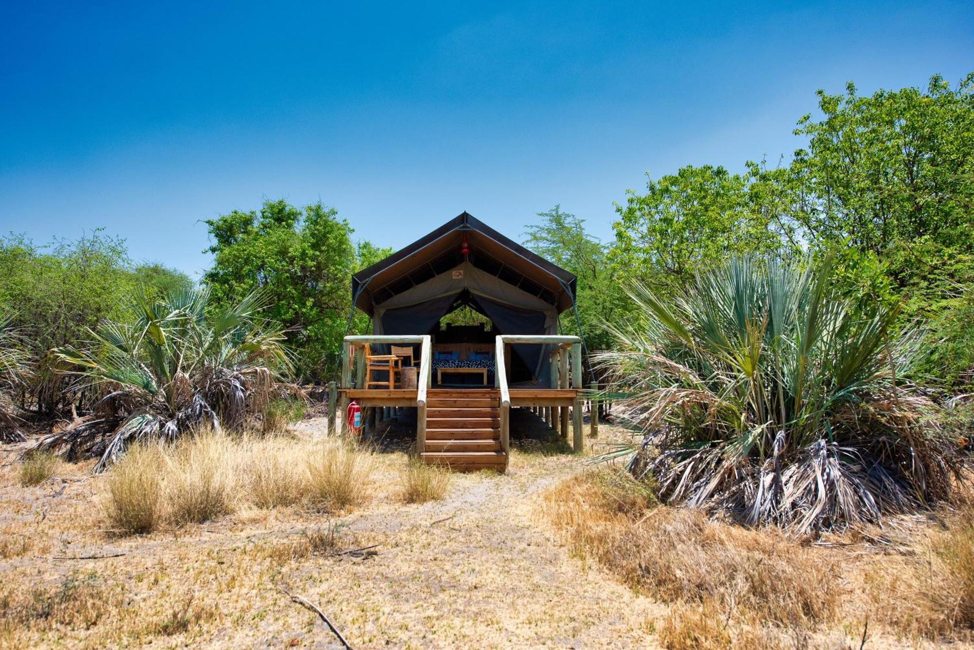 Semowi Lodge And Campsites Mirapene Ruang foto